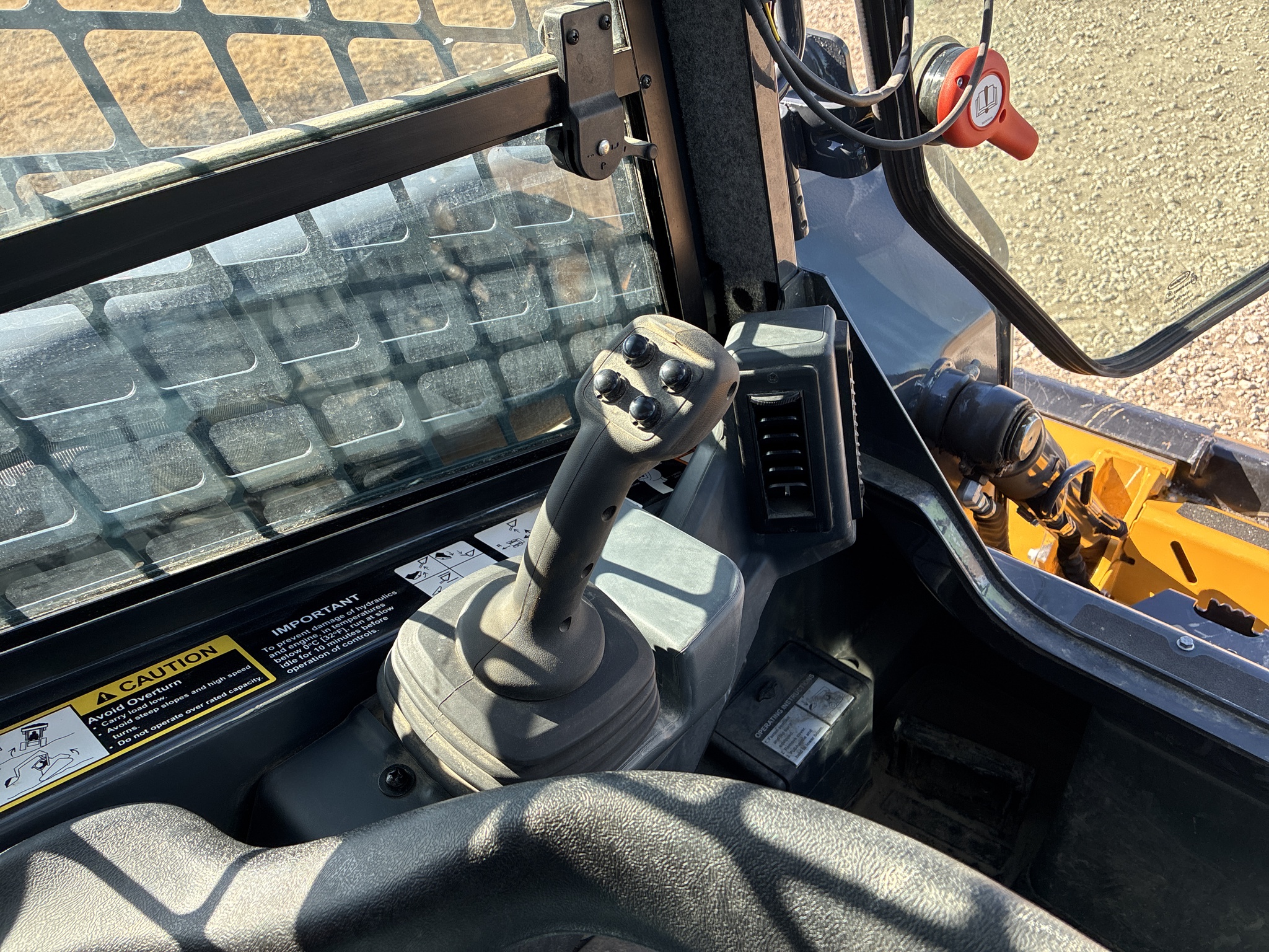  2024 John Deere 324G at LandMark in Beatrice, NE