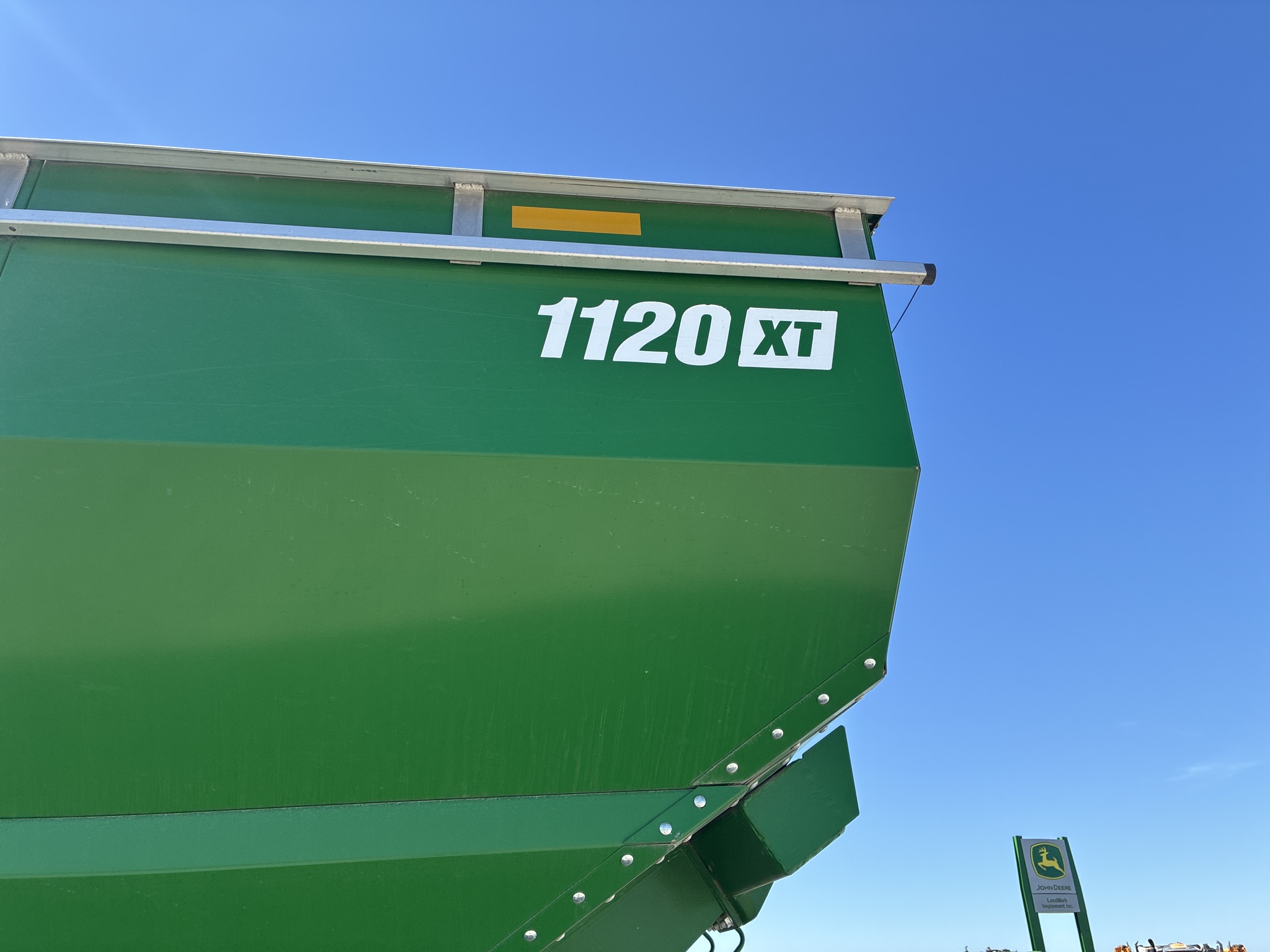  2021 Brandt 1120XT at LandMark in Hebron, NE
