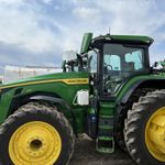 2025 John Deere 8R 370 at LandMark in Hebron, NE