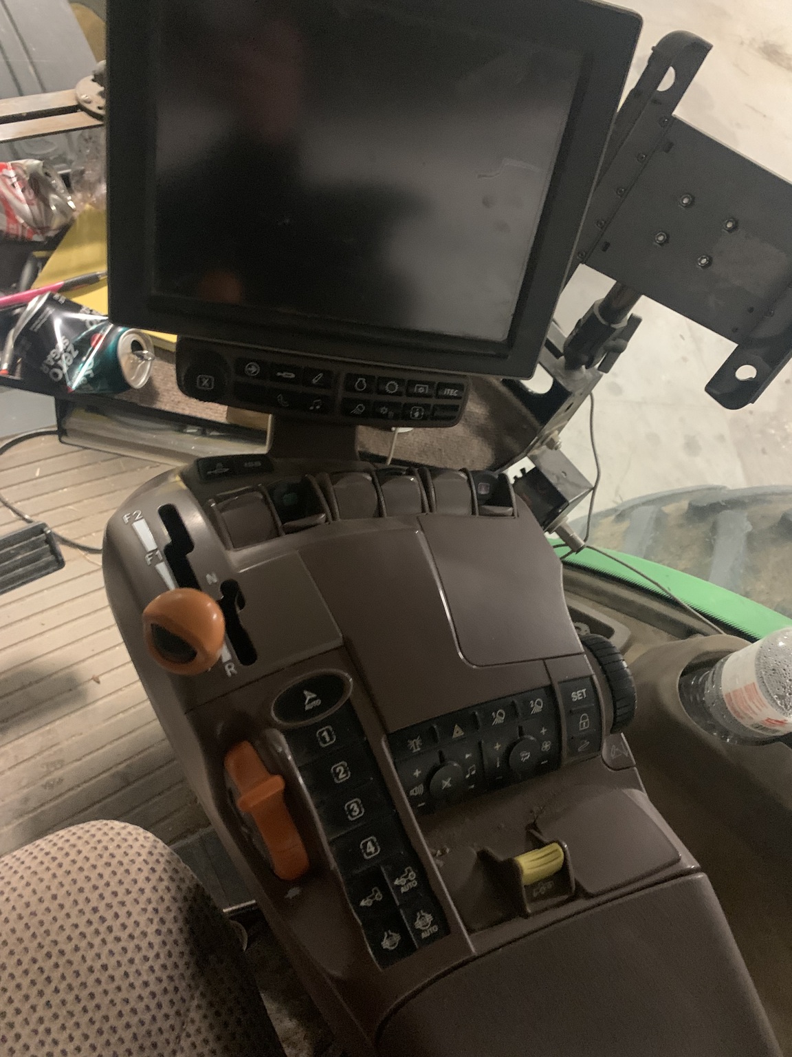  2018 John Deere 8345R at LandMark in Arapahoe, NE