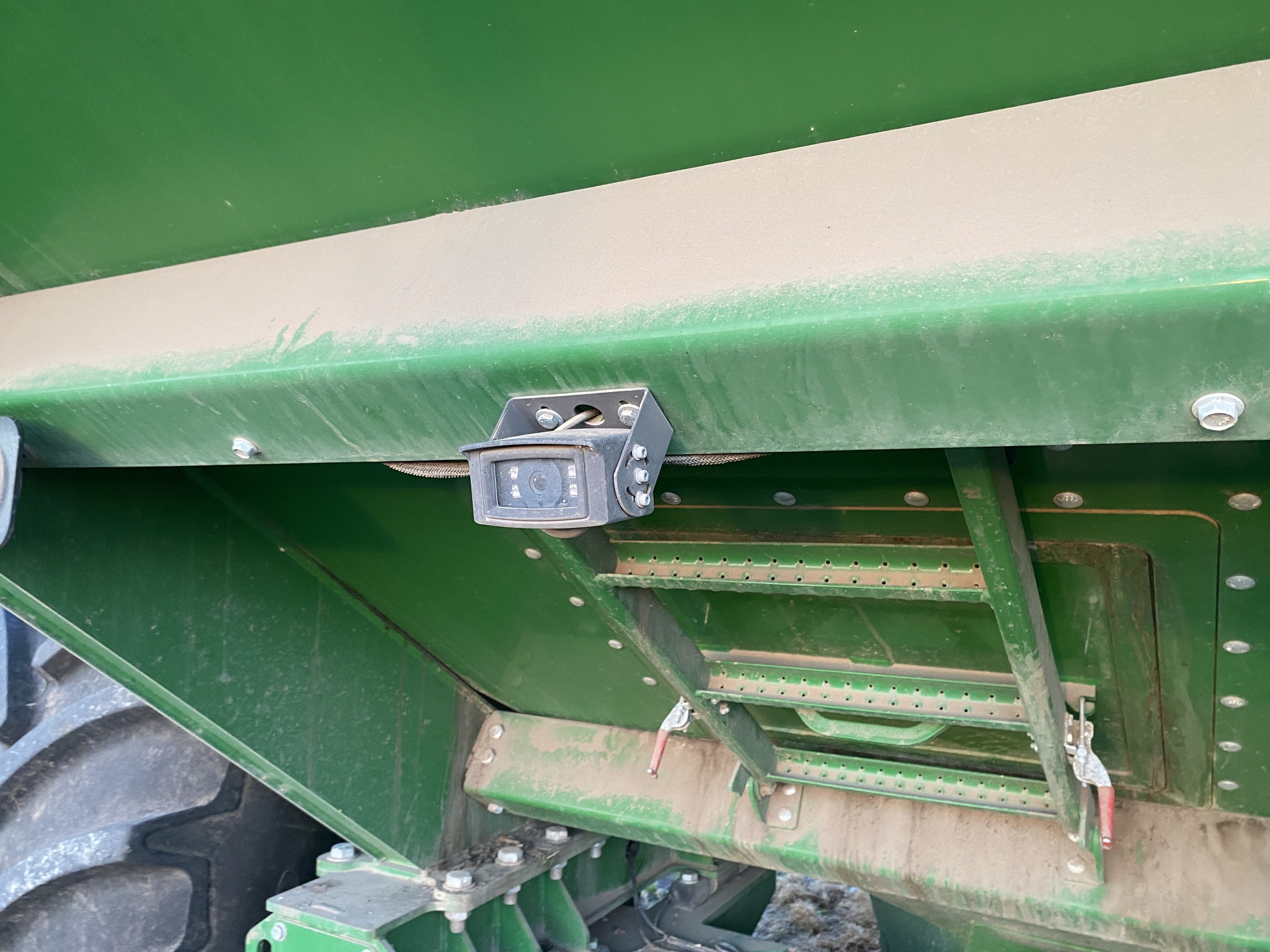  2021 Brandt 1120XT at LandMark in Hebron, NE