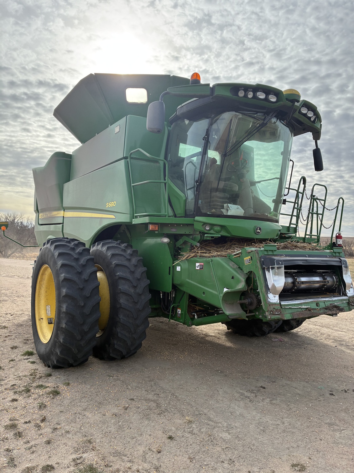  2015 John Deere S680 at LandMark in Arapahoe, NE