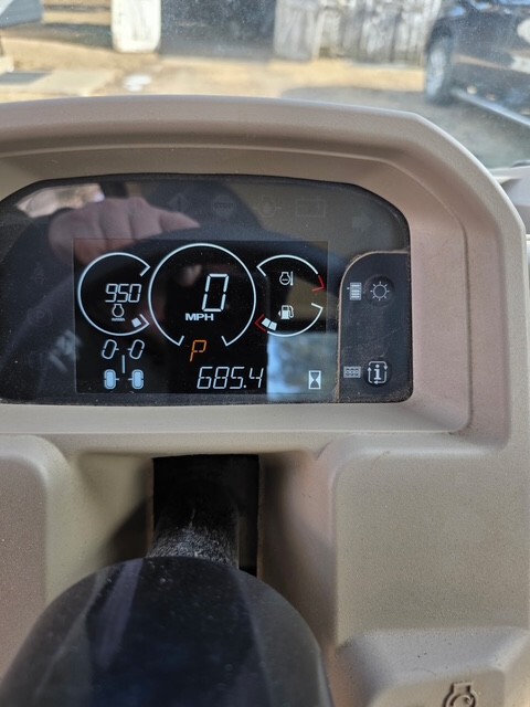  2021 John Deere XUV 835R at LandMark in Kearney, NE