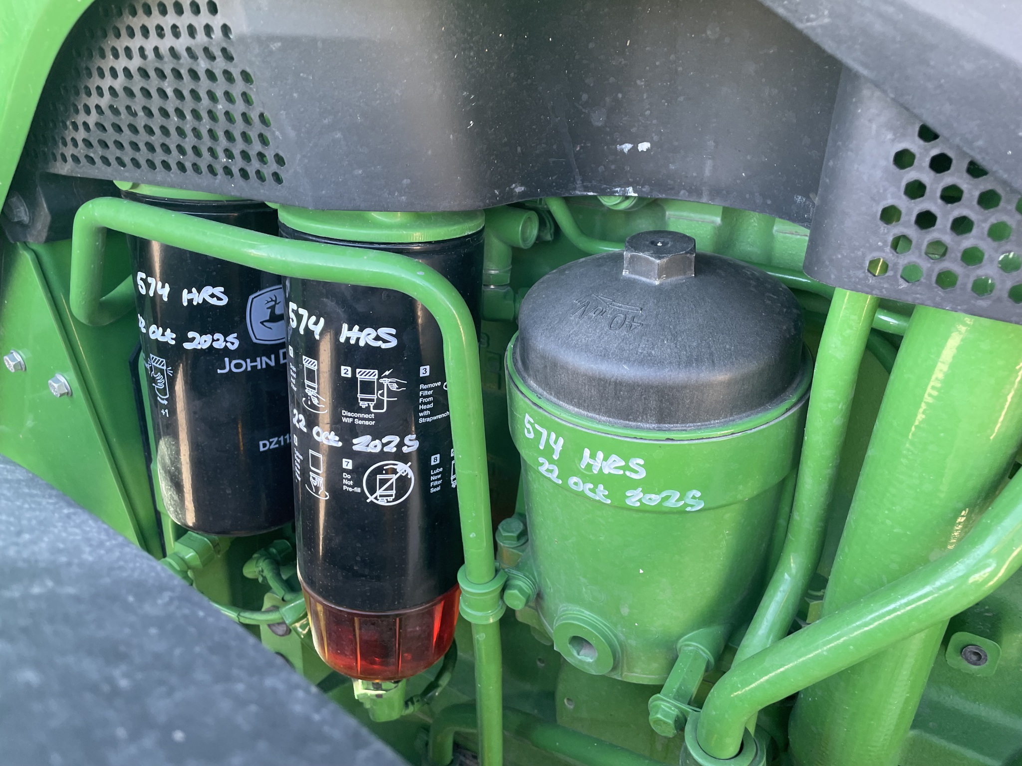  2024 John Deere 8R 310 at LandMark in Fairfield, NE