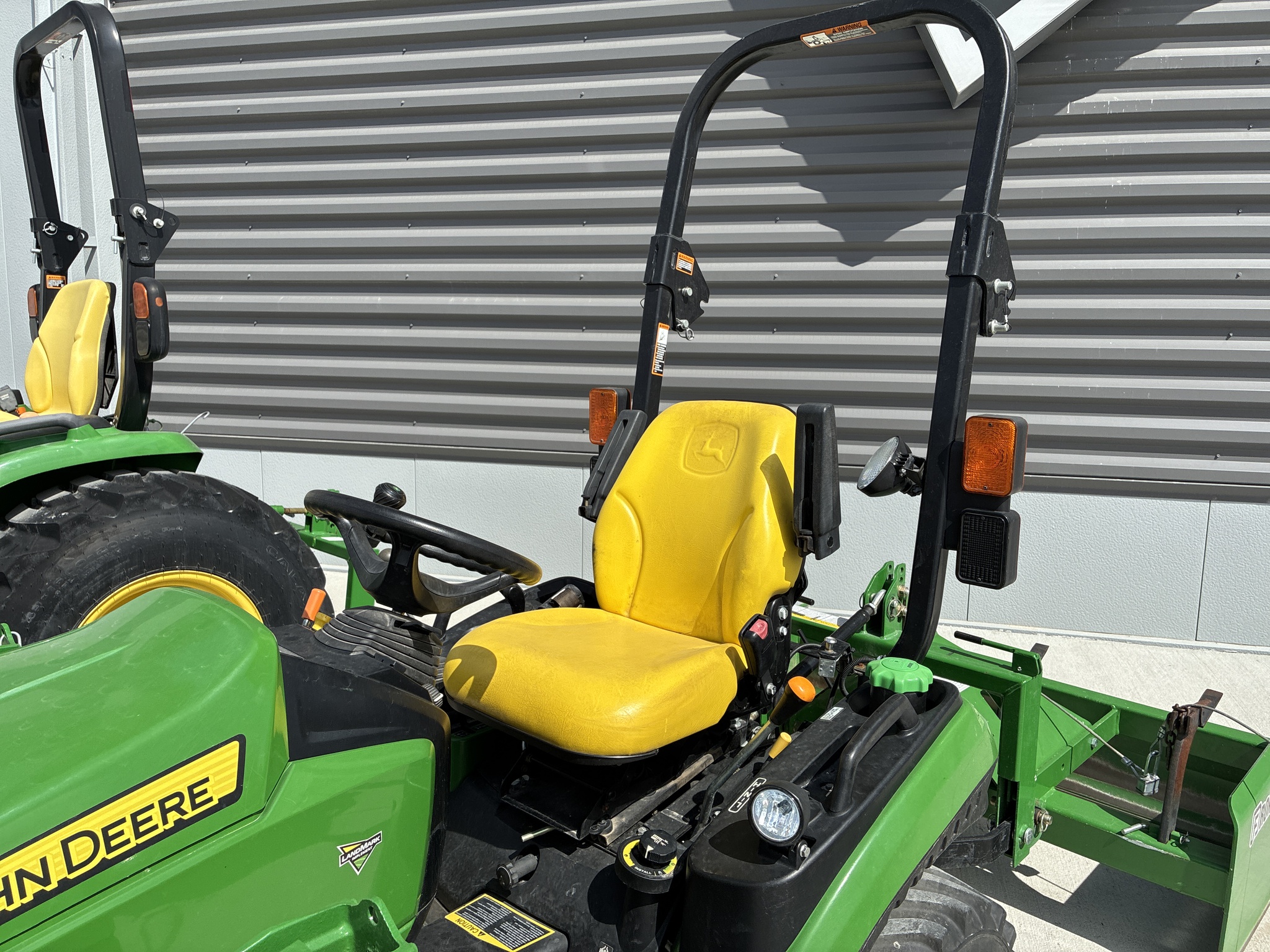  2015 John Deere 1025R at LandMark in Hebron, NE