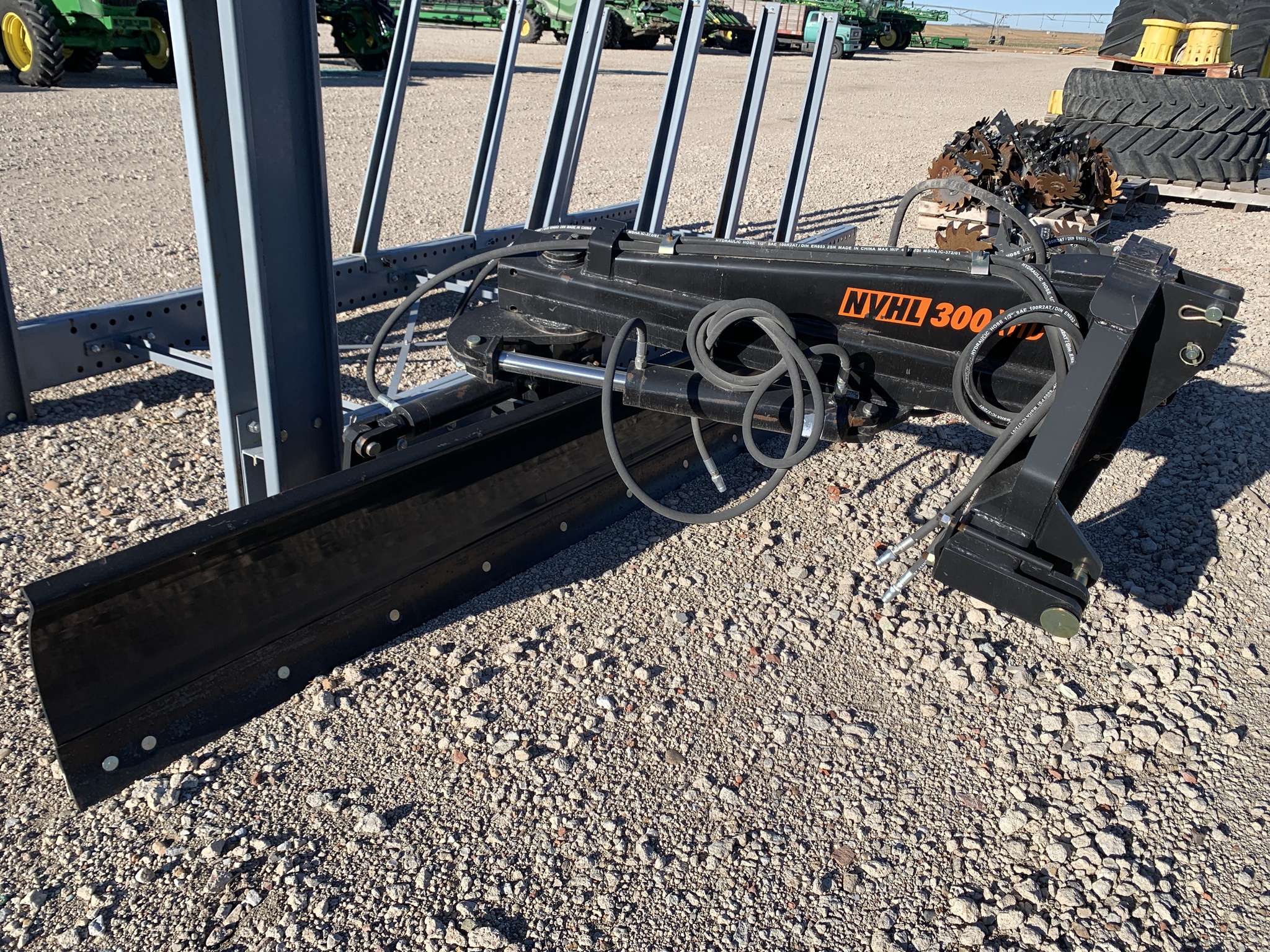  2022 Bison BINVHL-300-XHD at LandMark in Holdrege, NE