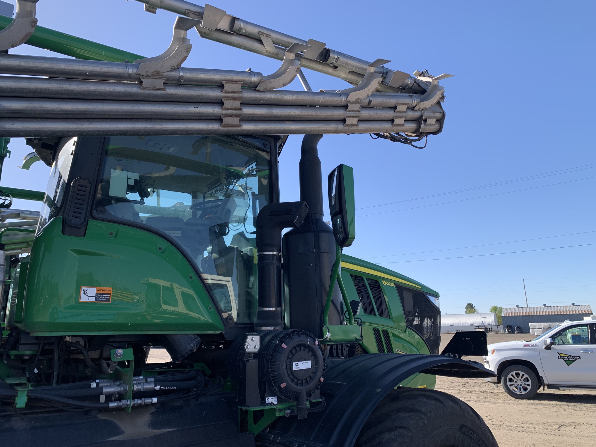  2024 John Deere 800R at LandMark in Gothenburg, NE