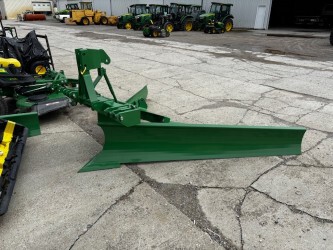 On Lot 2025 Yale VQ-118 at Tri County Equipment Sandusky, MI