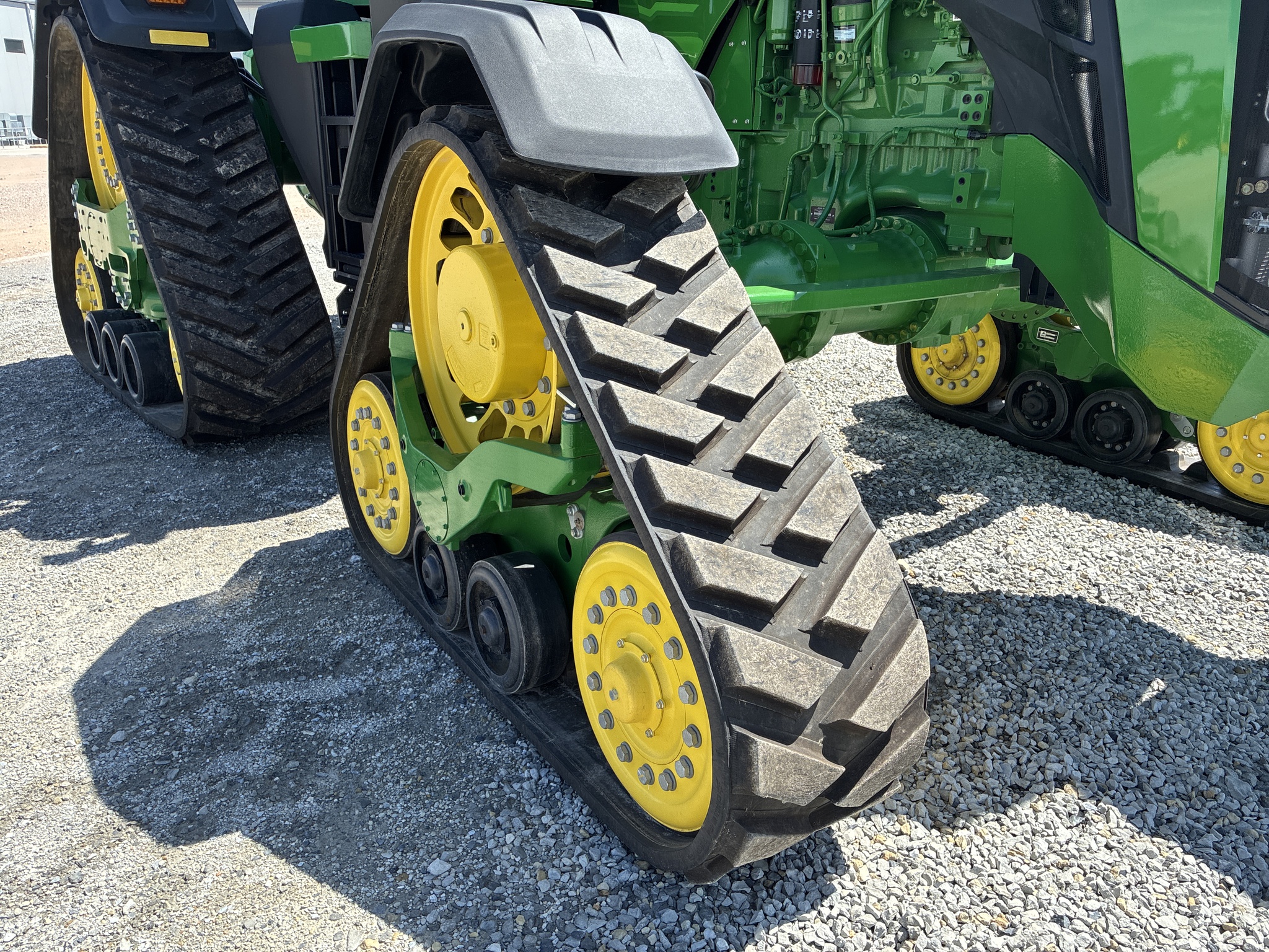  2023 John Deere 8RX 370 at LandMark in Hebron, NE