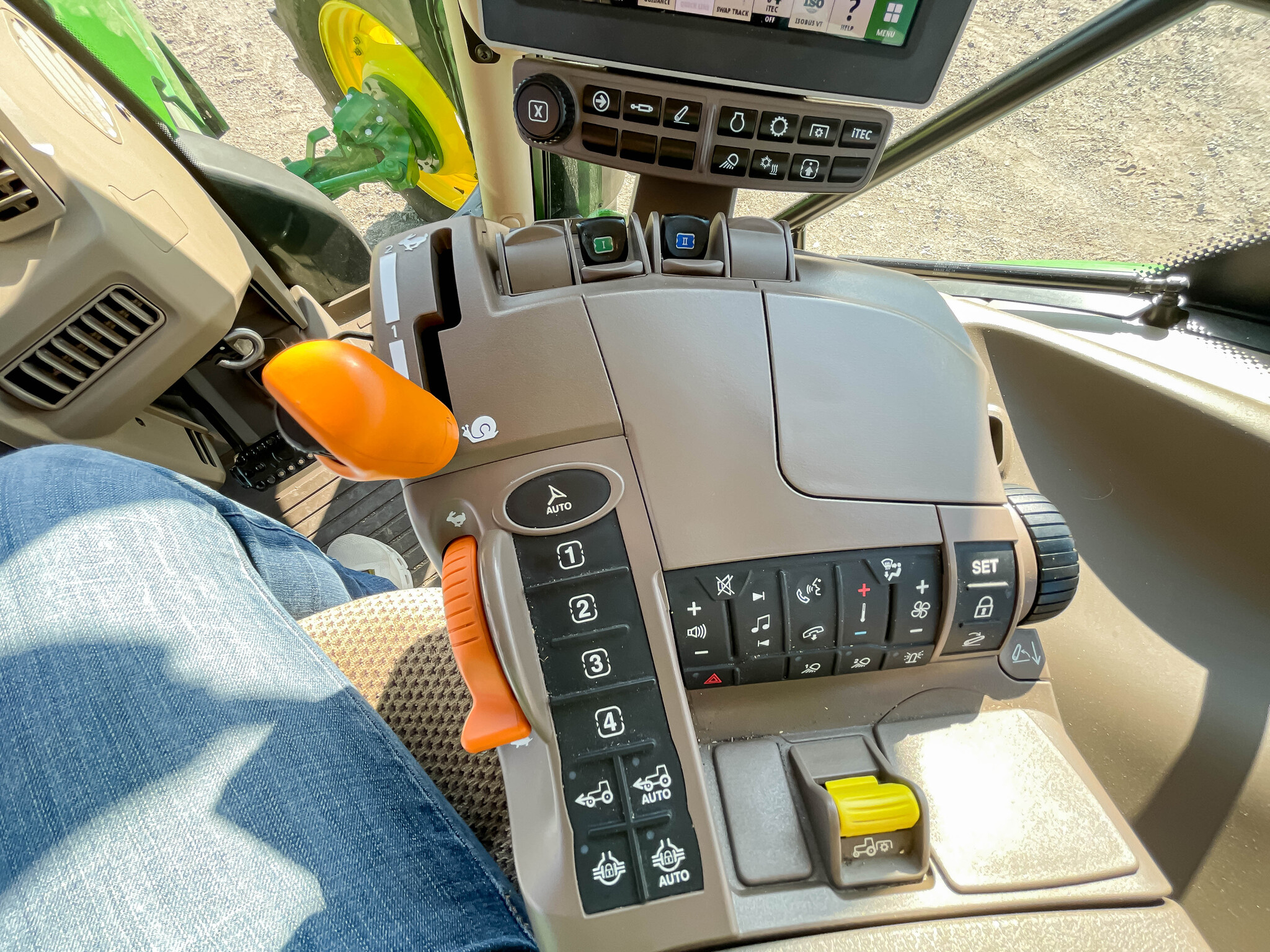  2022 John Deere 6R 155 at LandMark in Holdrege, NE