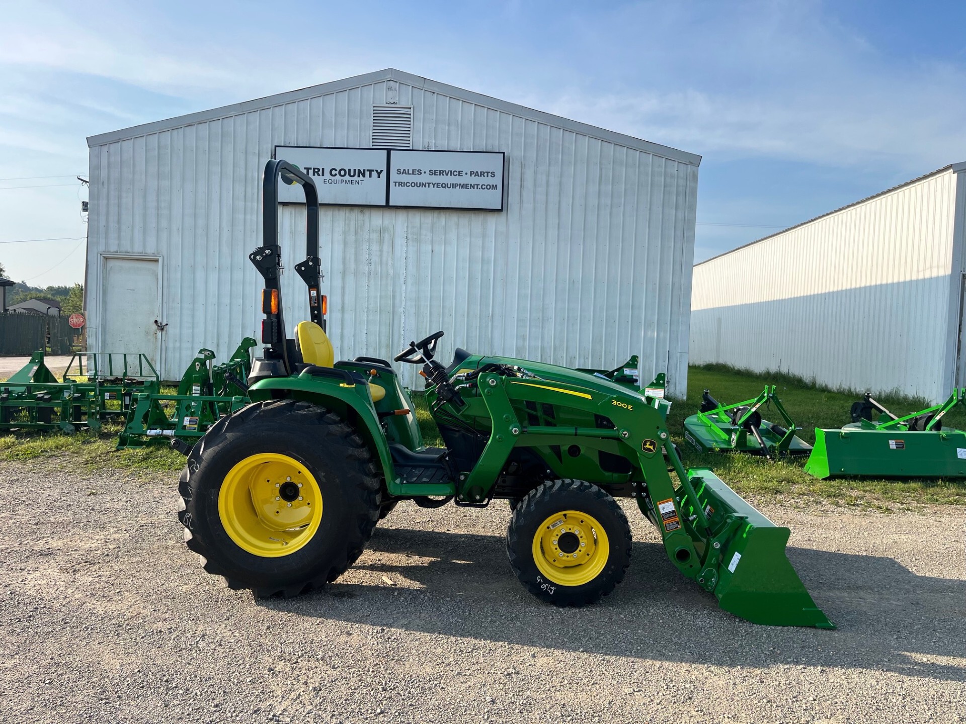 New 2026 John Deere 3032E at Tri County Equipment Fenton, MI
