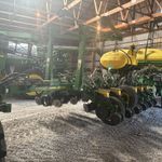  2019 John Deere 1775NT at LandMark in Beatrice, NE