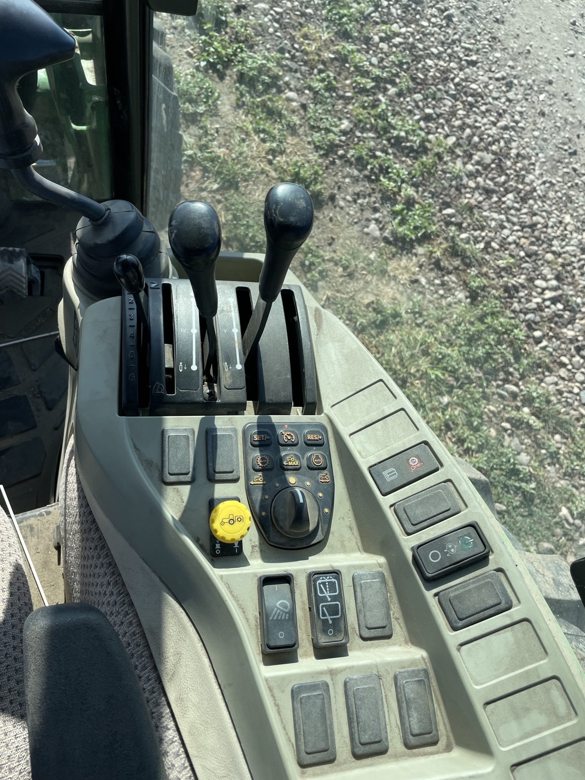  2018 John Deere 4066R at LandMark in Kearney, NE