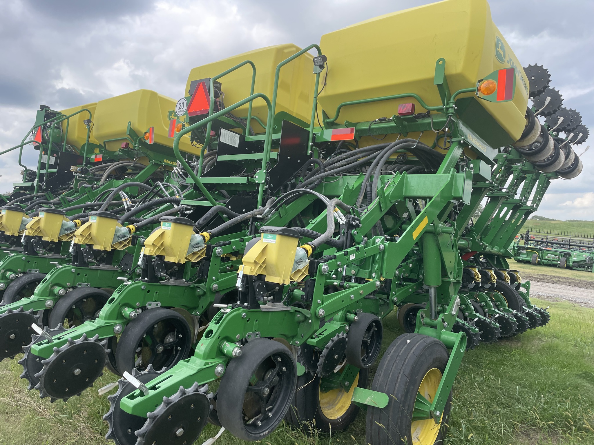  2023 John Deere 1795 at LandMark in Minden, NE