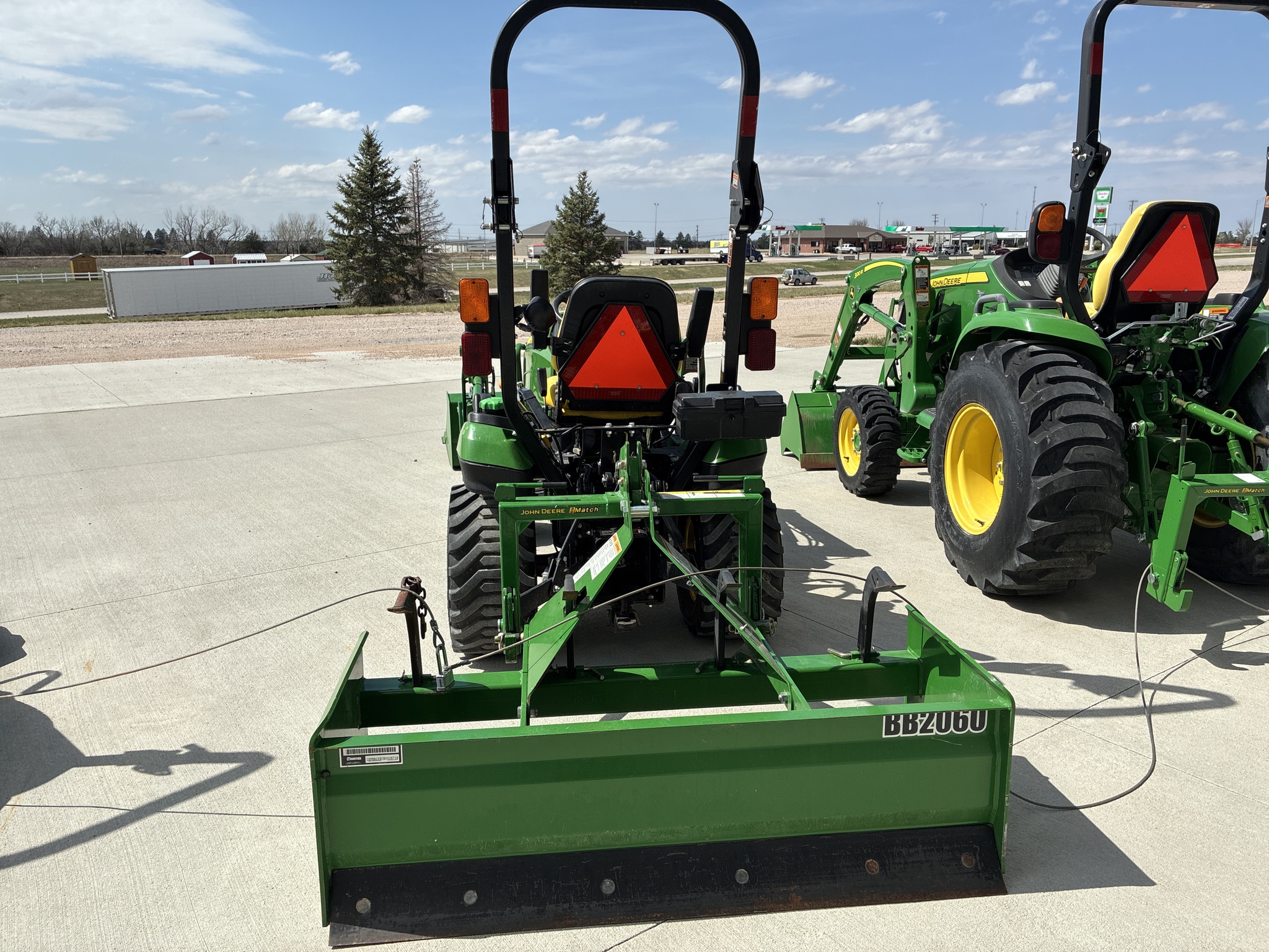  2015 John Deere 1025R at LandMark in Hebron, NE