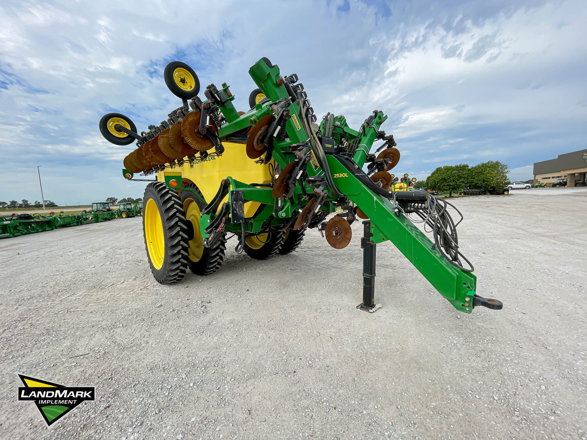  2020 John Deere 2530l at LandMark in Kearney, NE