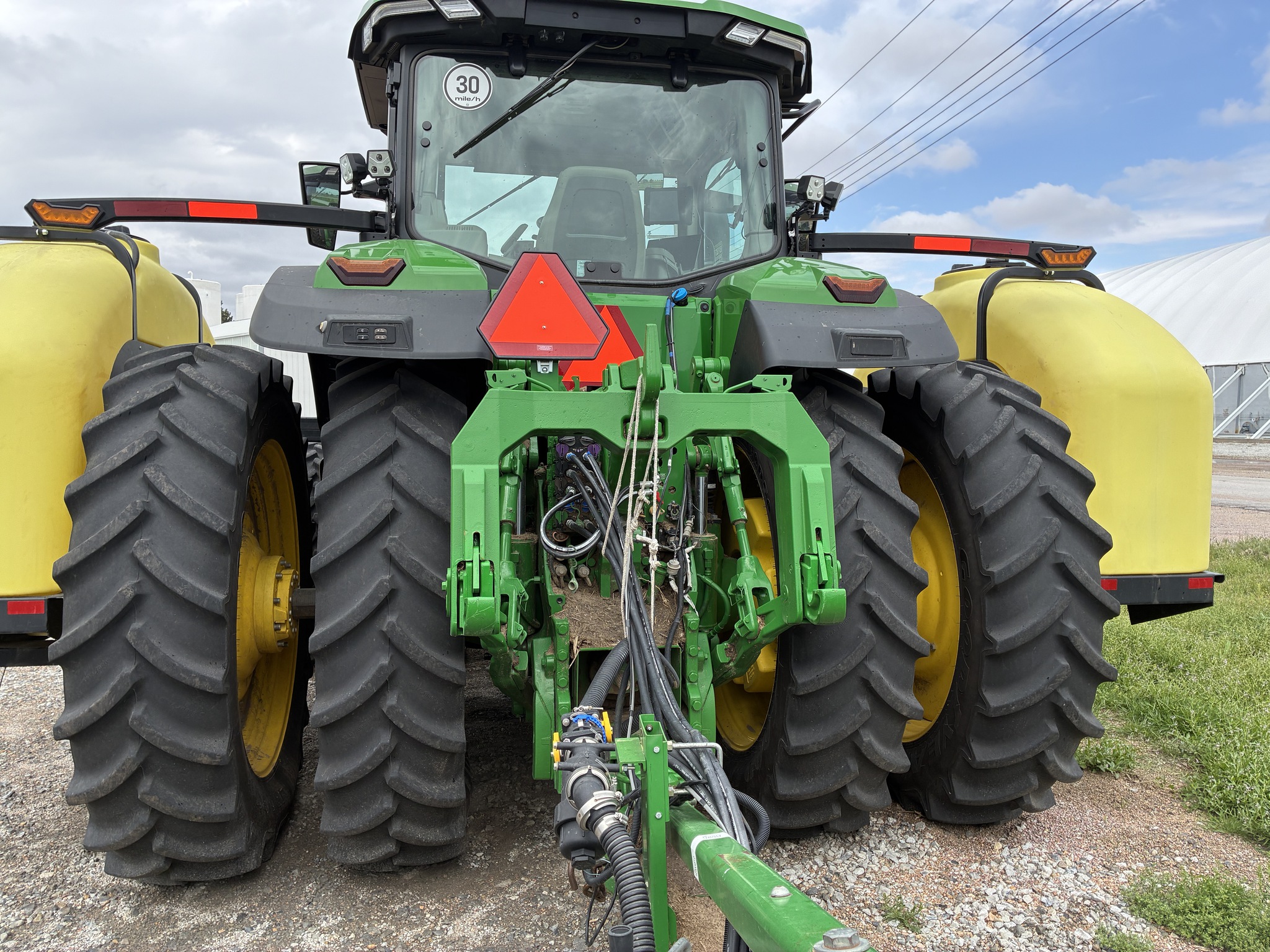  2025 John Deere 8R 410 at LandMark in Hebron, NE