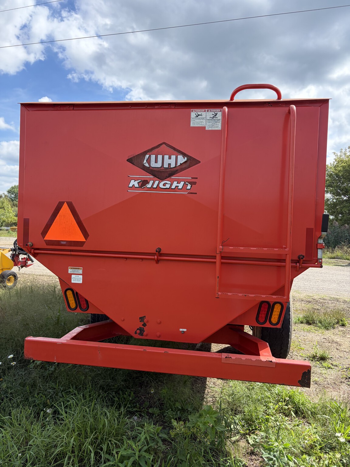 Used 2015 Kuhn RA142 at Tri County Equipment Marlette, MI