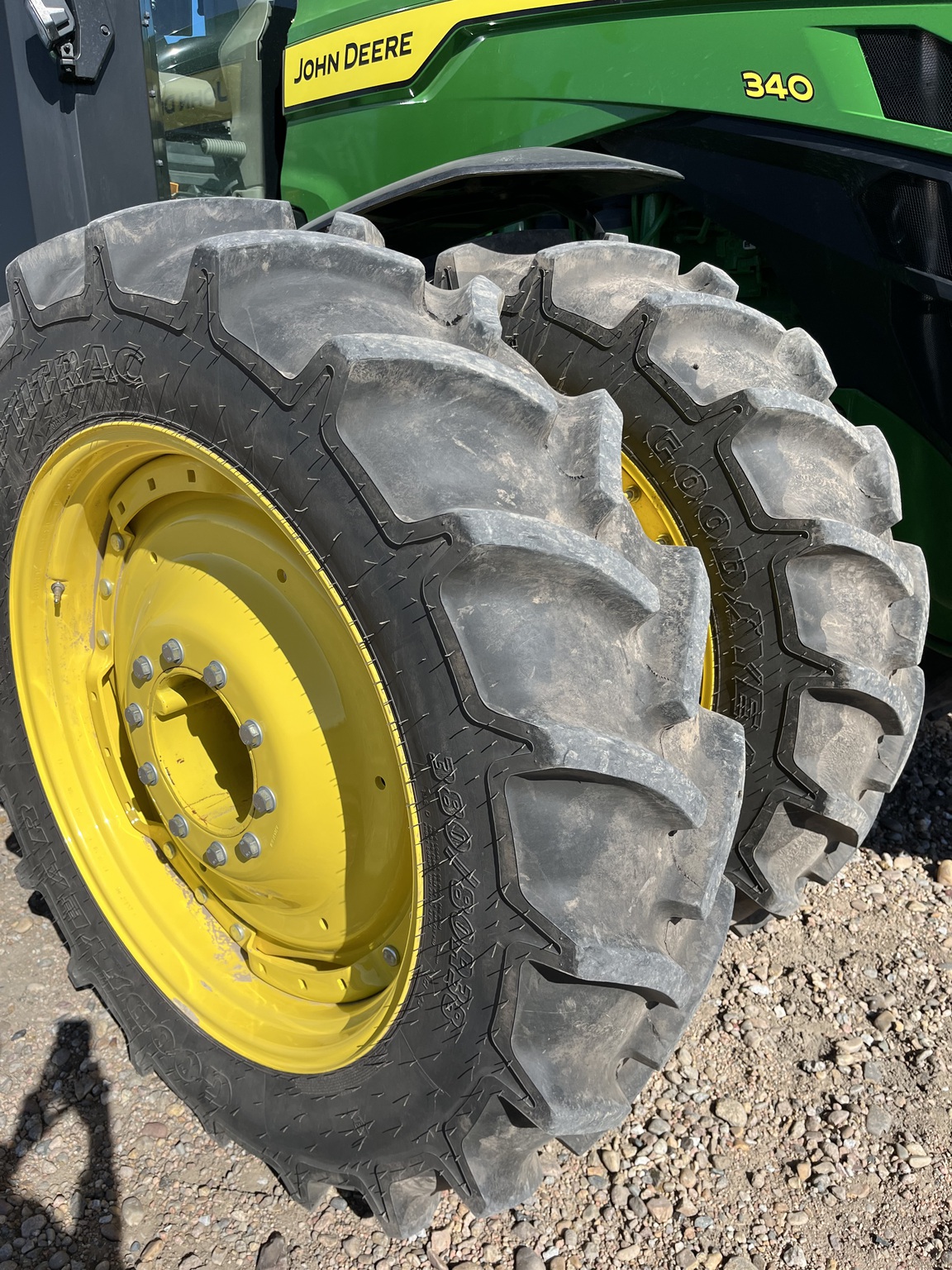  2024 John Deere 8R 340 at LandMark in Minden, NE