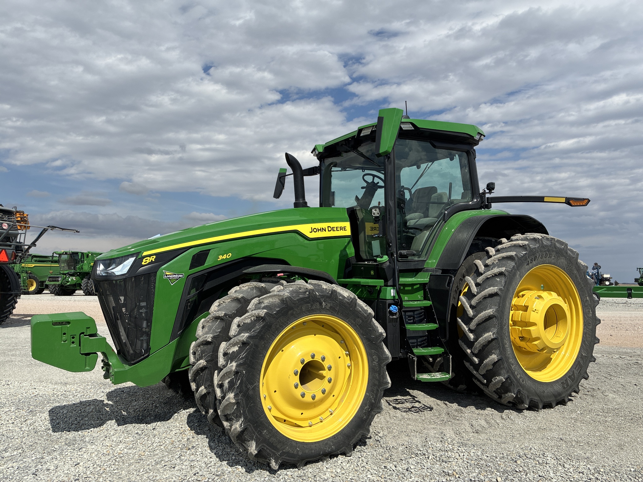  2024 John Deere 8R 340 at LandMark in Hebron, NE