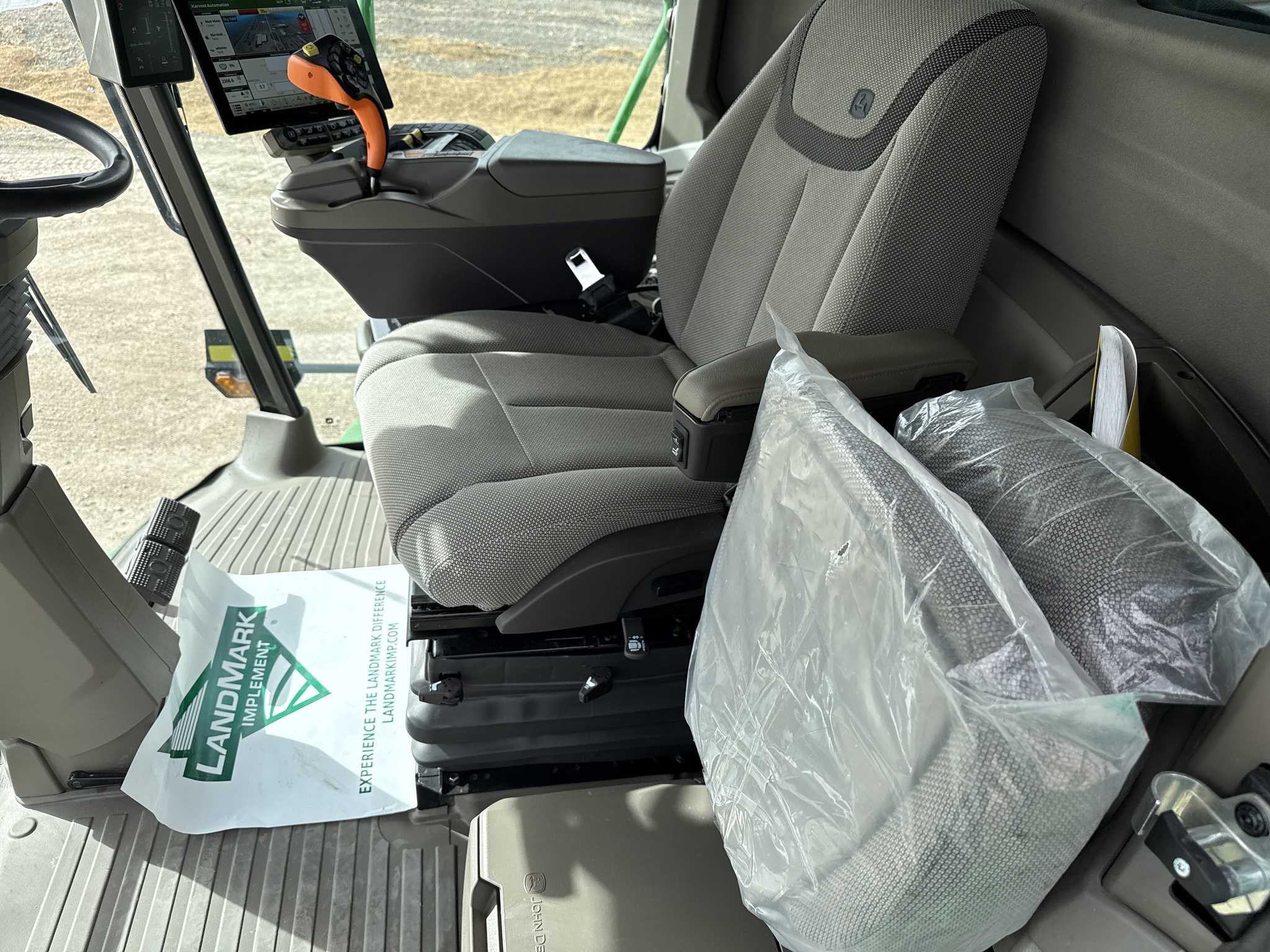  2025 John Deere S7 600 at LandMark in Lexington, NE