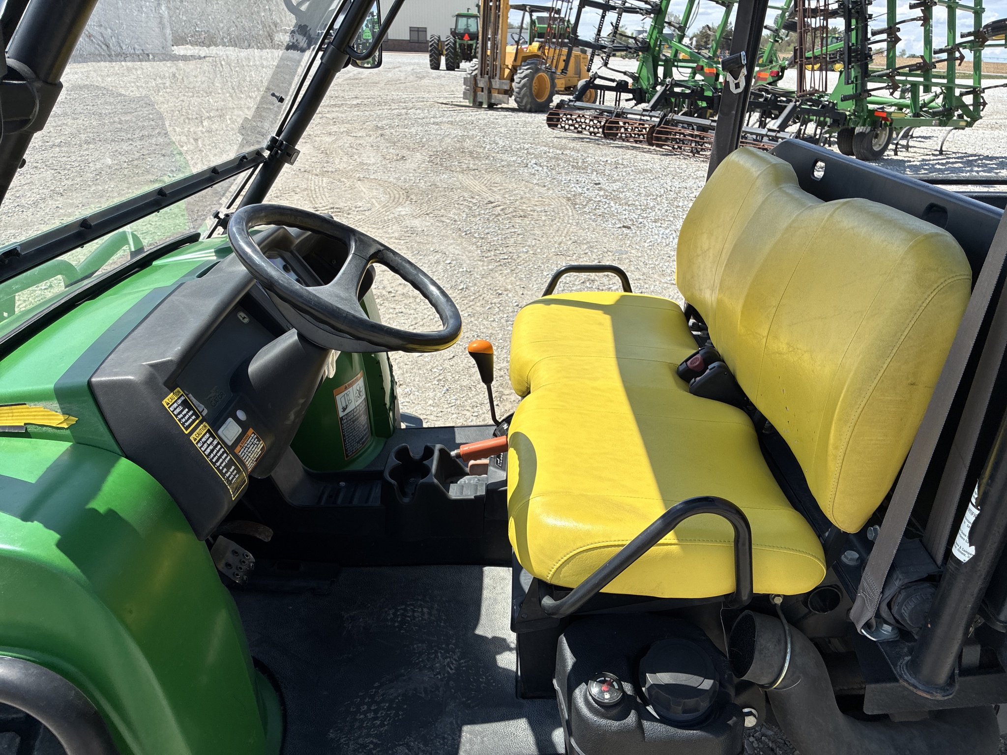  2011 John Deere XUV 825I GREEN at LandMark in Fairfield, NE