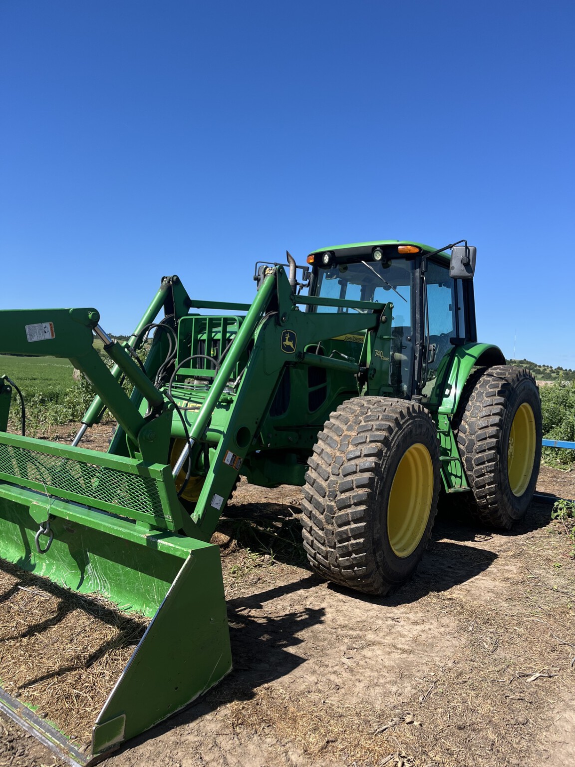   John Deere 7330 at LandMark in Gothenburg, NE