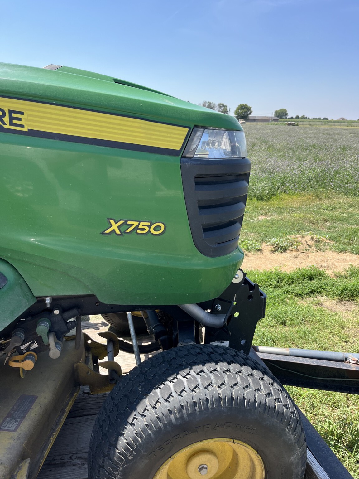  2015 John Deere X750 at LandMark in Gothenburg, NE