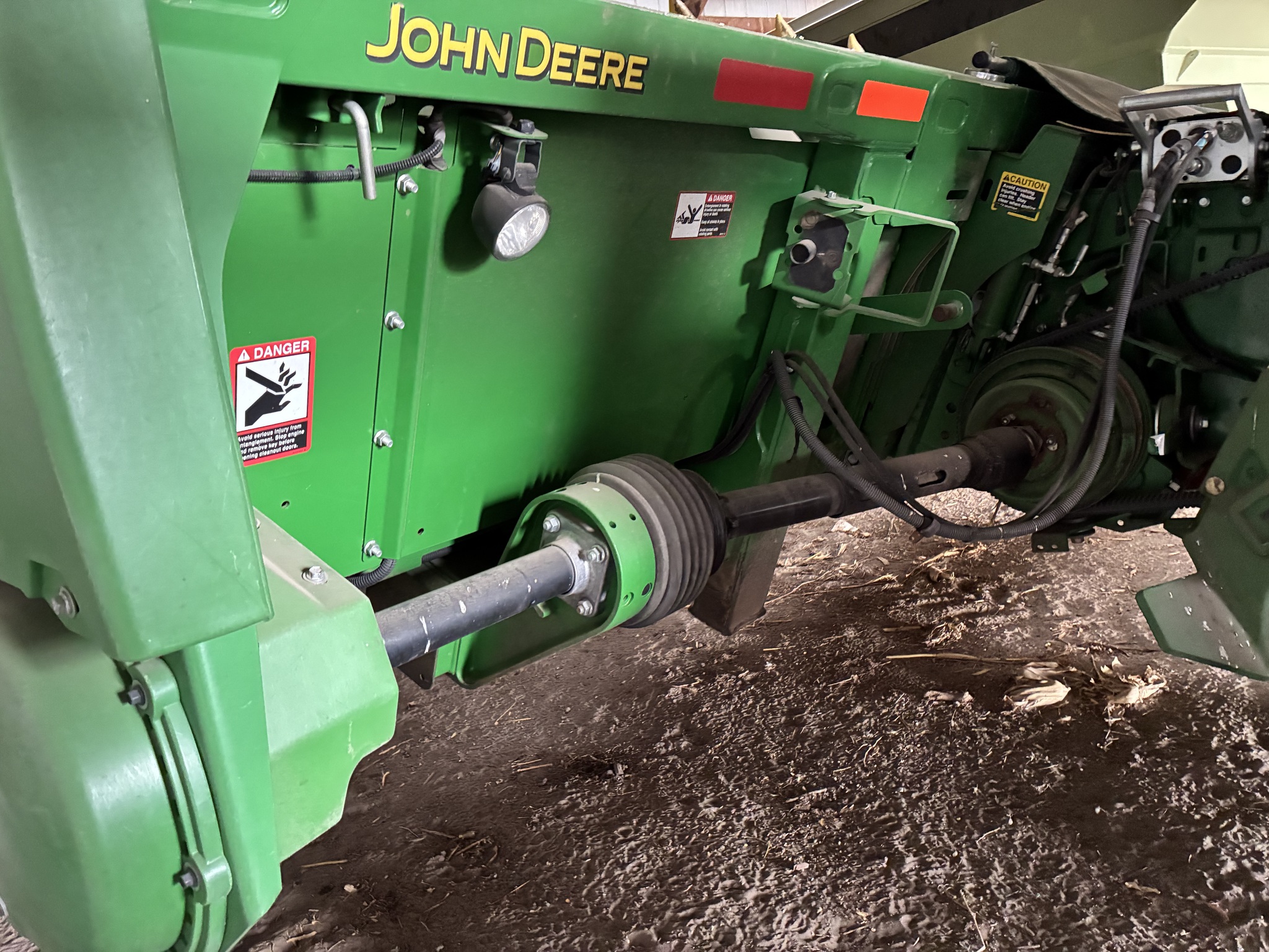  2015 John Deere 606C at LandMark in Lexington, NE