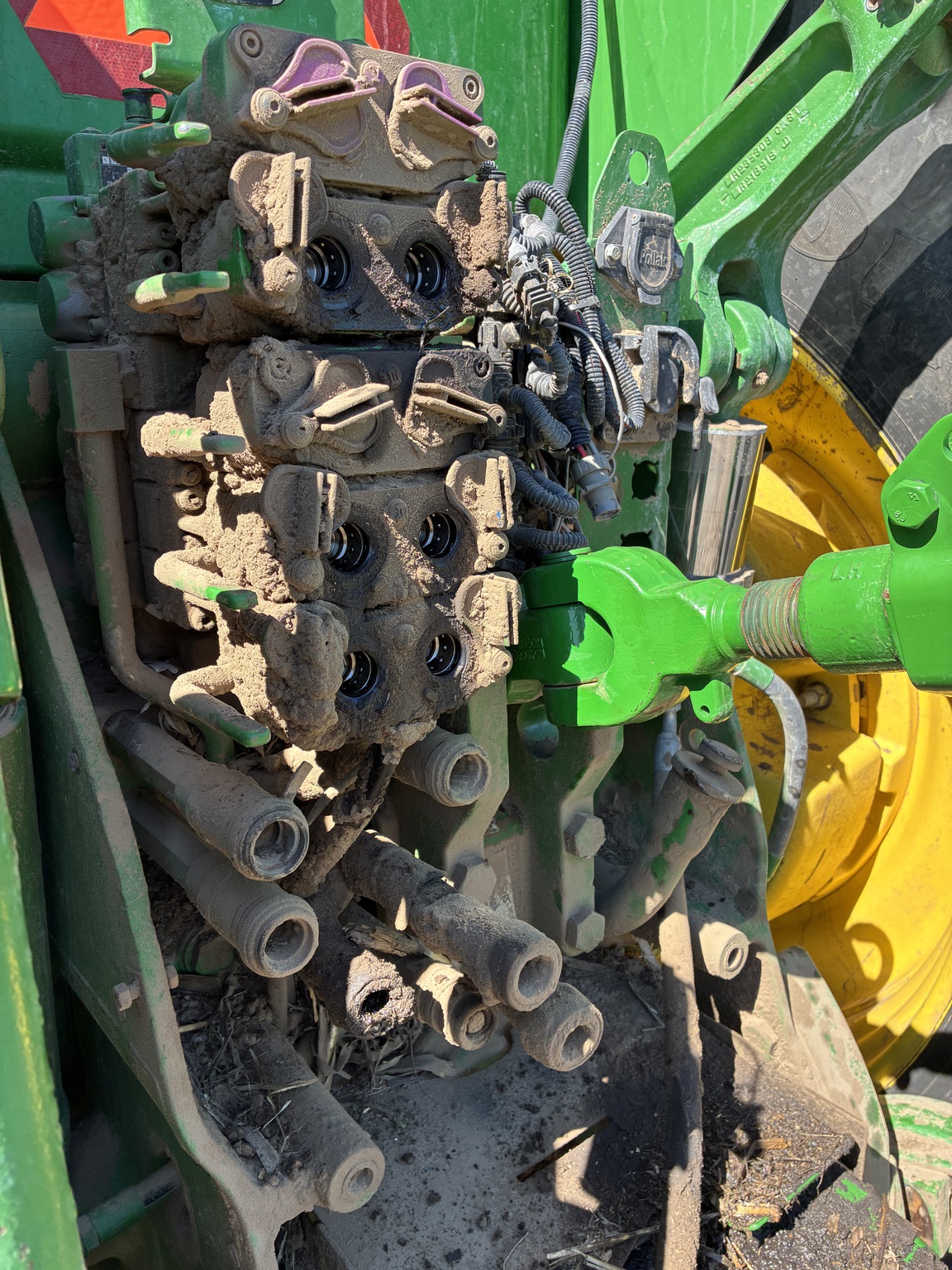  2011 John Deere 8335R at LandMark in Arapahoe, NE
