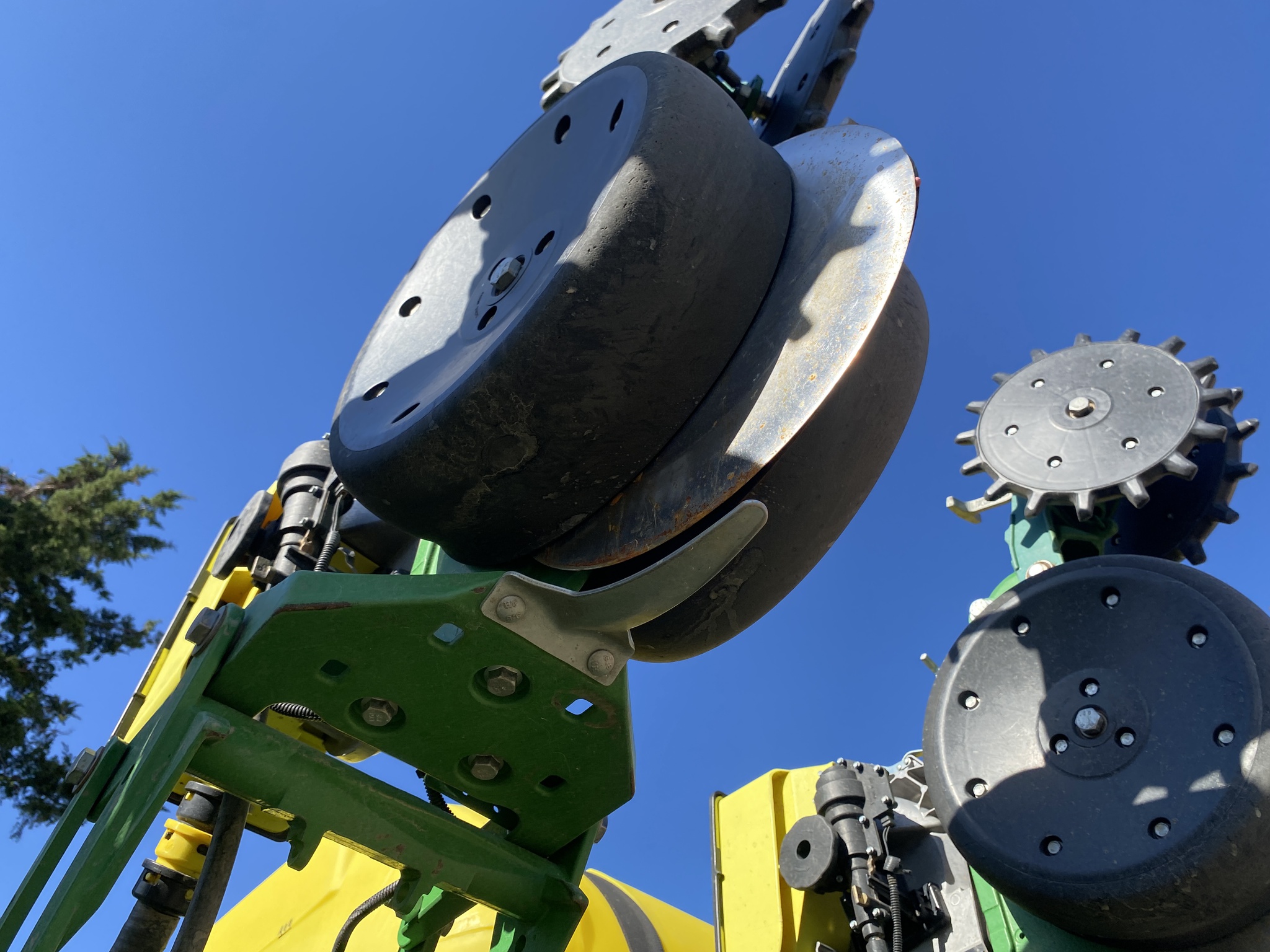  2017 John Deere 1795 at LandMark in Hebron, NE