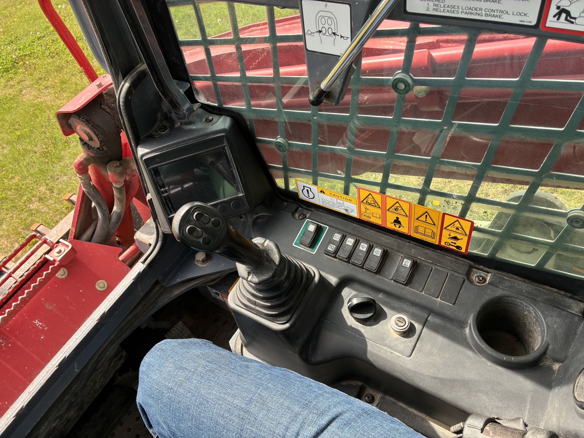  2018 Takeuchi TL12V-2 at LandMark in Beatrice, NE