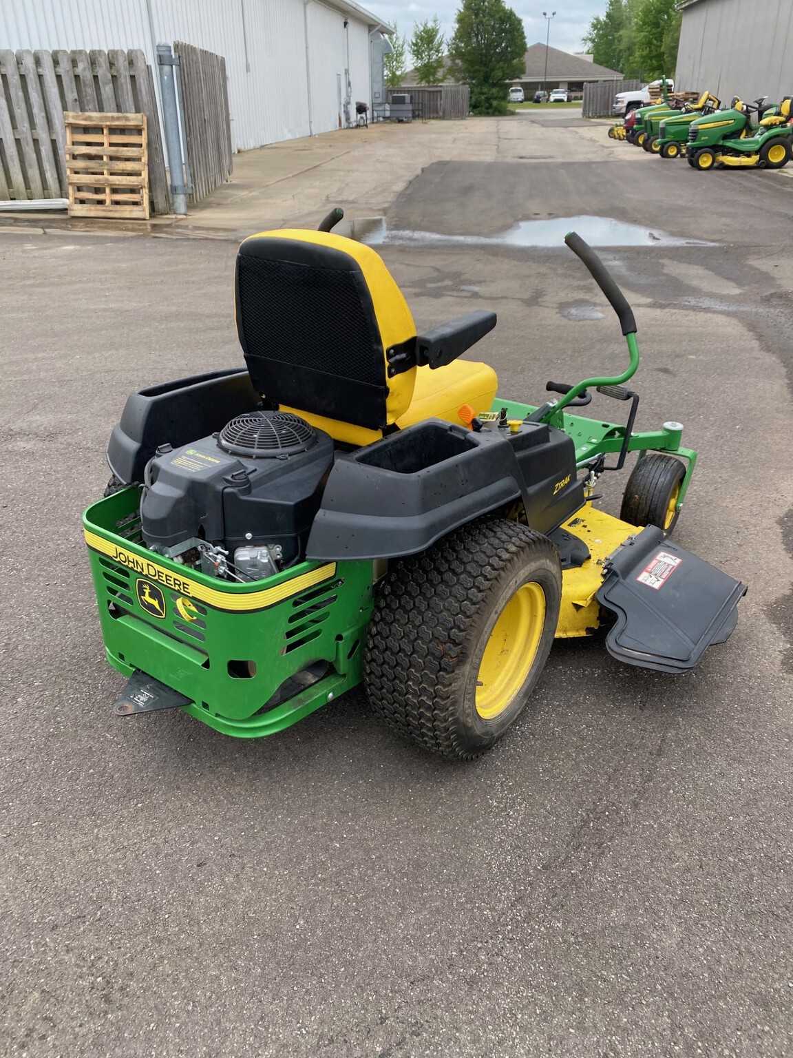 On Lot 2017 John Deere Z540R at Tri County Equipment Birch Run, MI