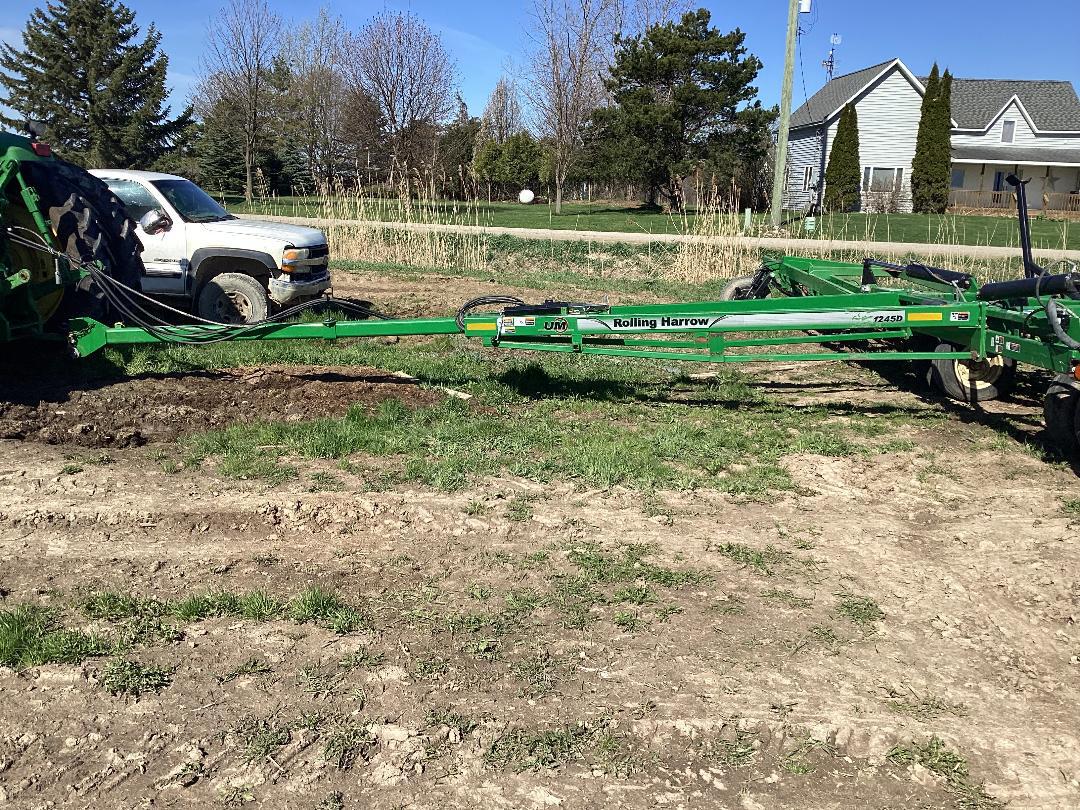 On Lot  Unverferth 1245D at Tri County Equipment Bad Axe, MI