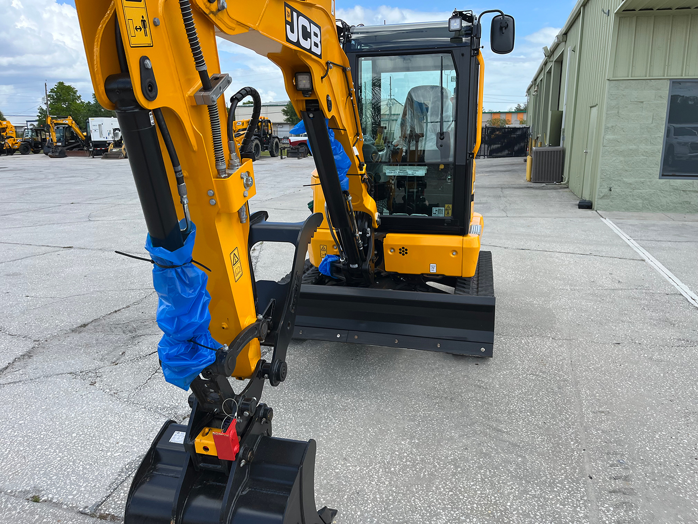  JCB 35Z at Briggs JCB Orlando, FL