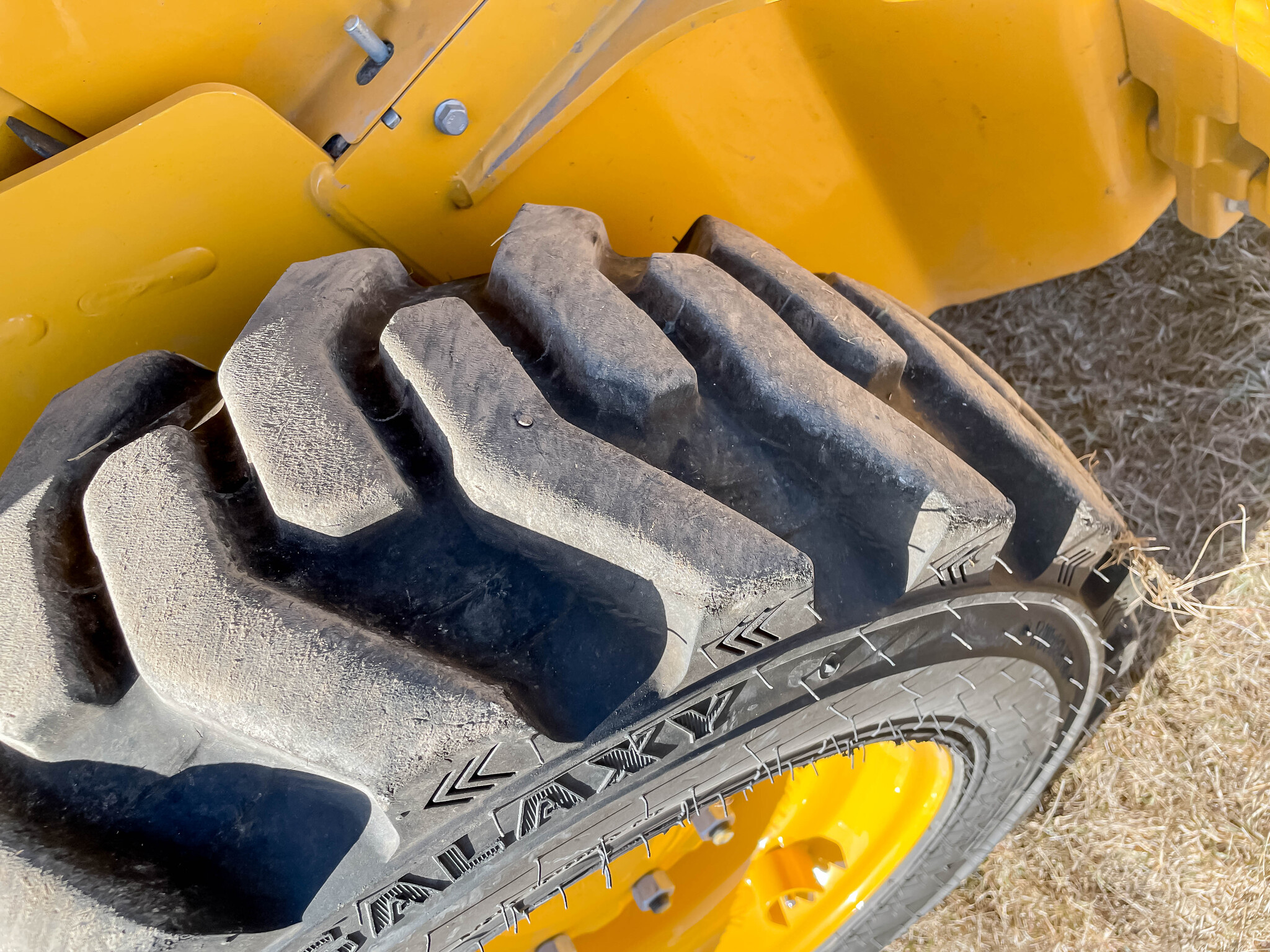  2023 John Deere 324G at LandMark in Arapahoe, NE