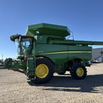  2024 John Deere S770 at LandMark in Gothenburg, NE