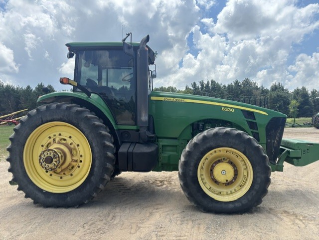 On Lot 2009 John Deere 8330 at Tri County Equipment Bad Axe, MI
