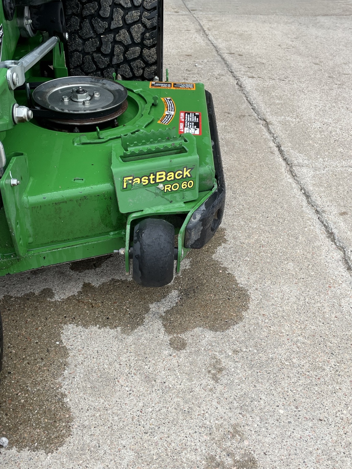 2023 John Deere Z930M at LandMark in Holdrege, NE