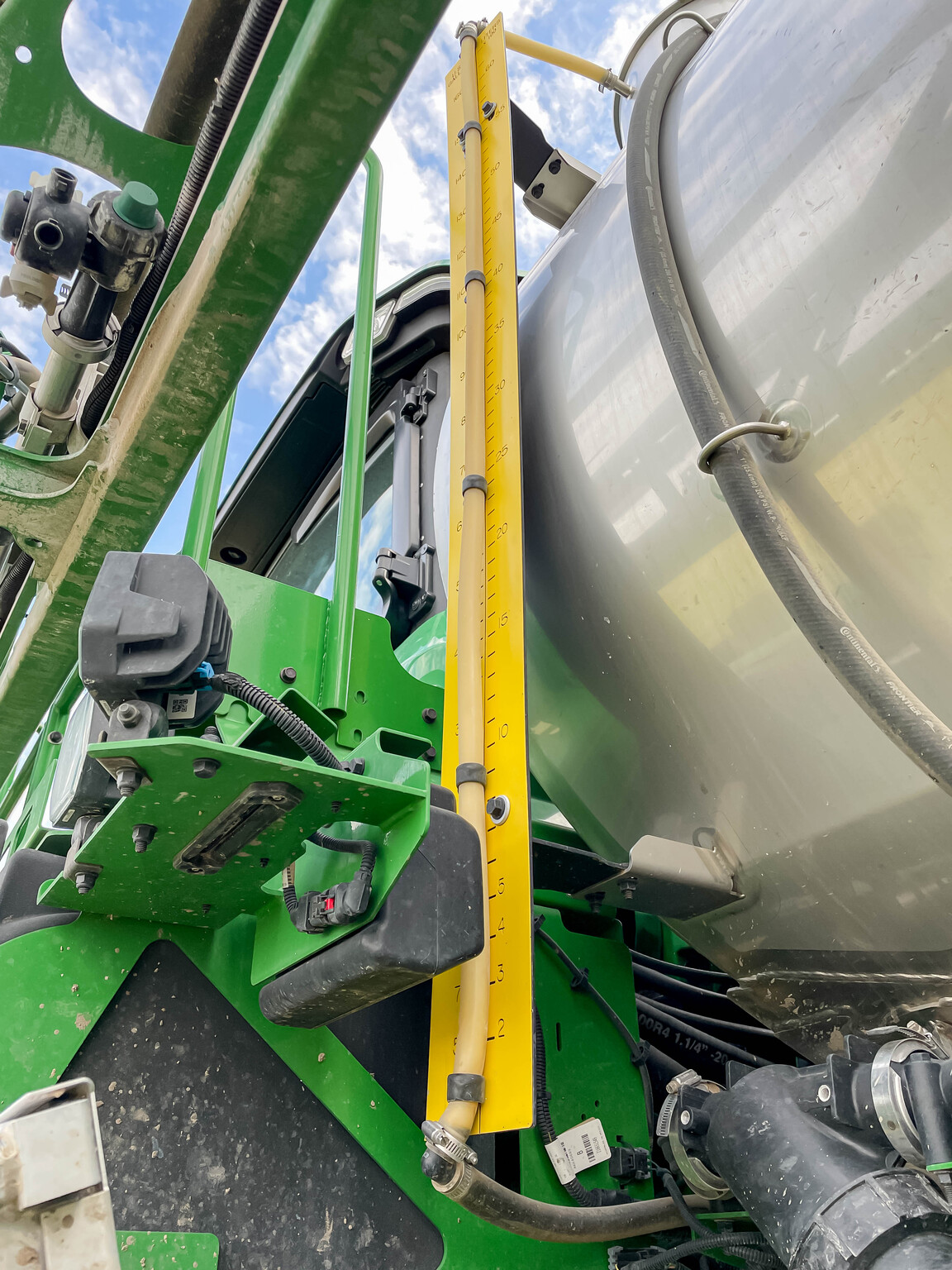  2023 John Deere 616R at LandMark in Hastings, NE