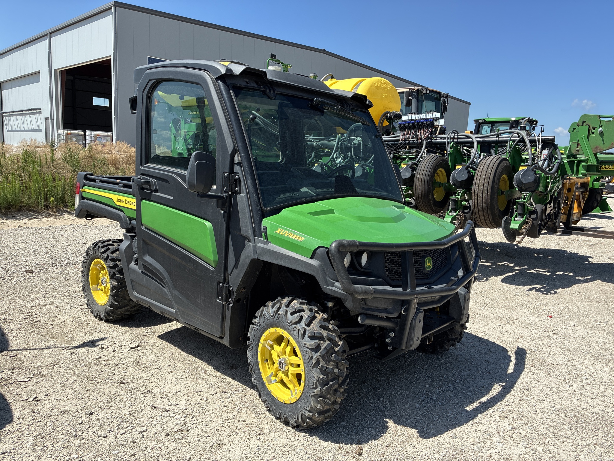  2023 John Deere XUV 835M at LandMark in Hastings, NE