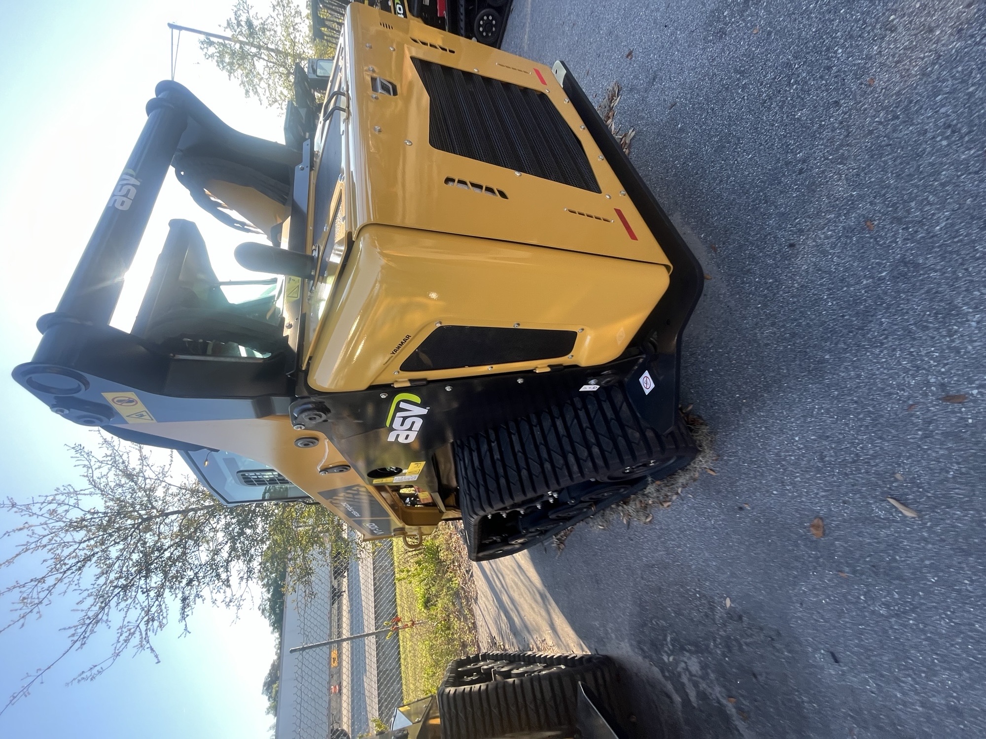 New 2025 ASV VT-100 at Briggs Equipment in Jacksonville, FL (JCB)