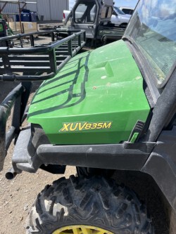  2023 John Deere XUV 835M at LandMark in Gothenburg, NE