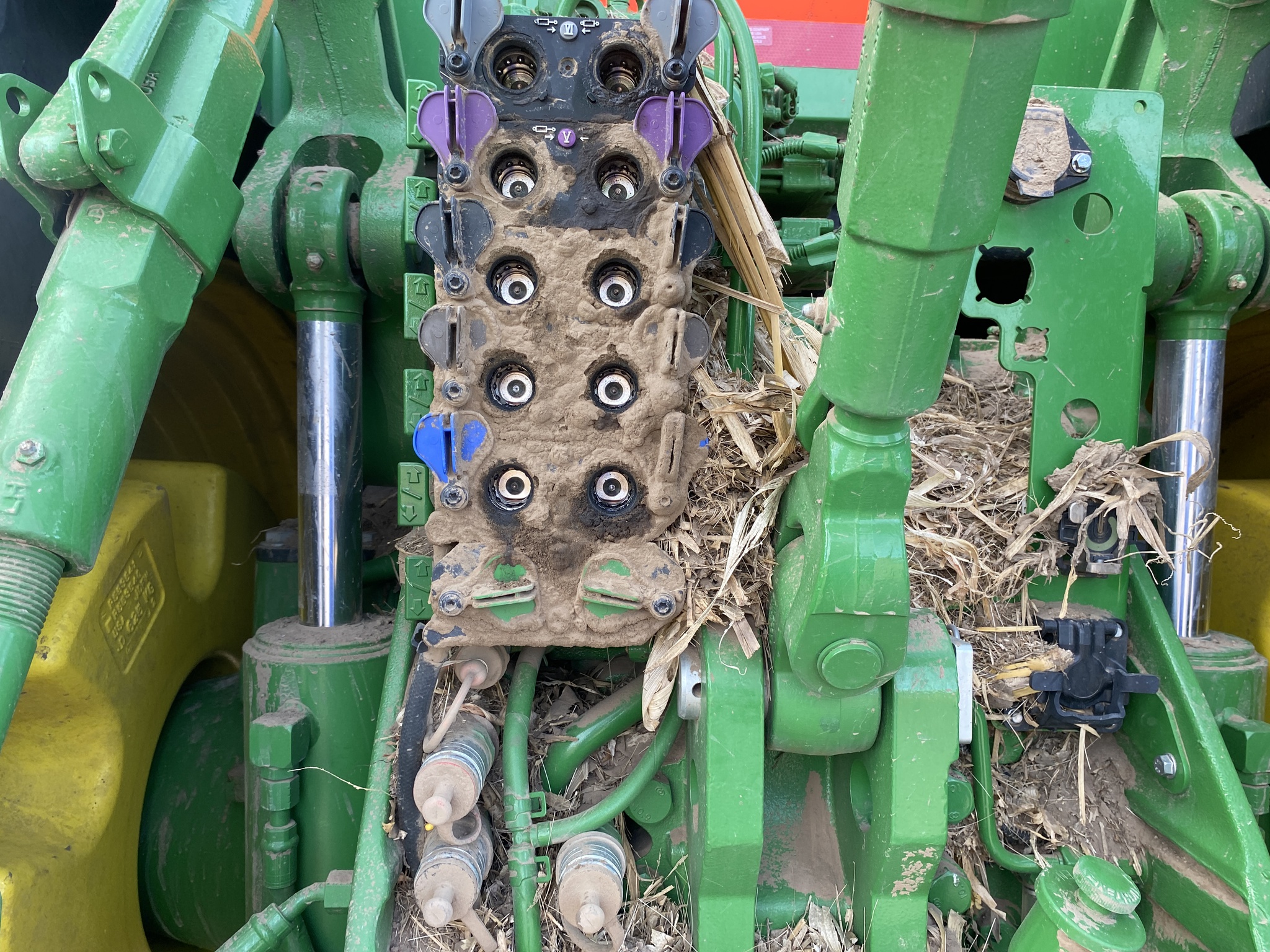  2024 John Deere 8R 370 at LandMark in Superior, NE