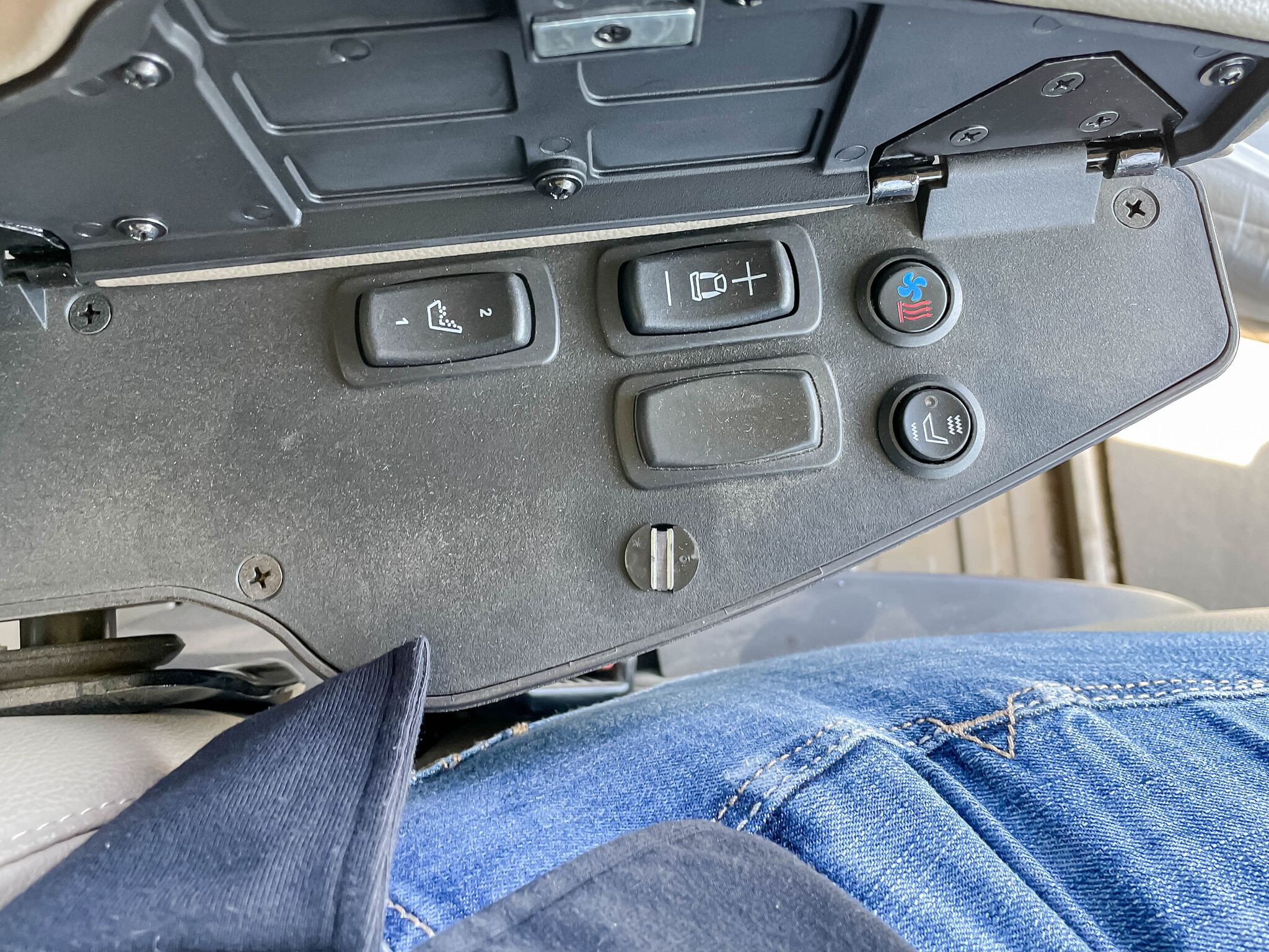  2023 John Deere 412R at LandMark in Smith Center, KS