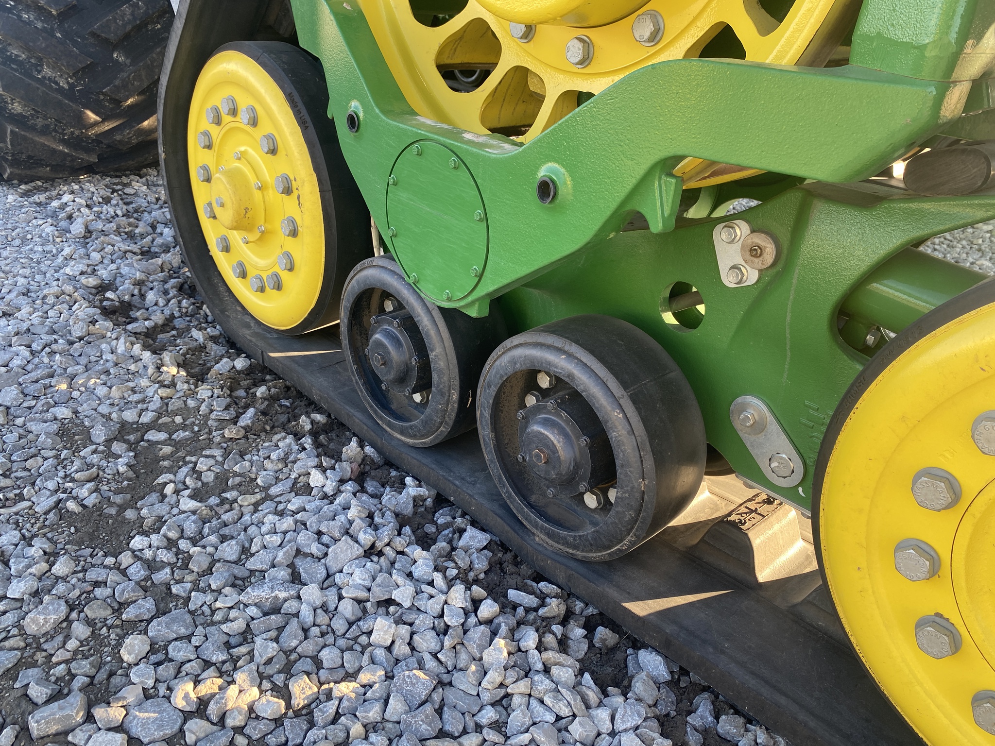  2023 John Deere 8RX 370 at LandMark in Hebron, NE