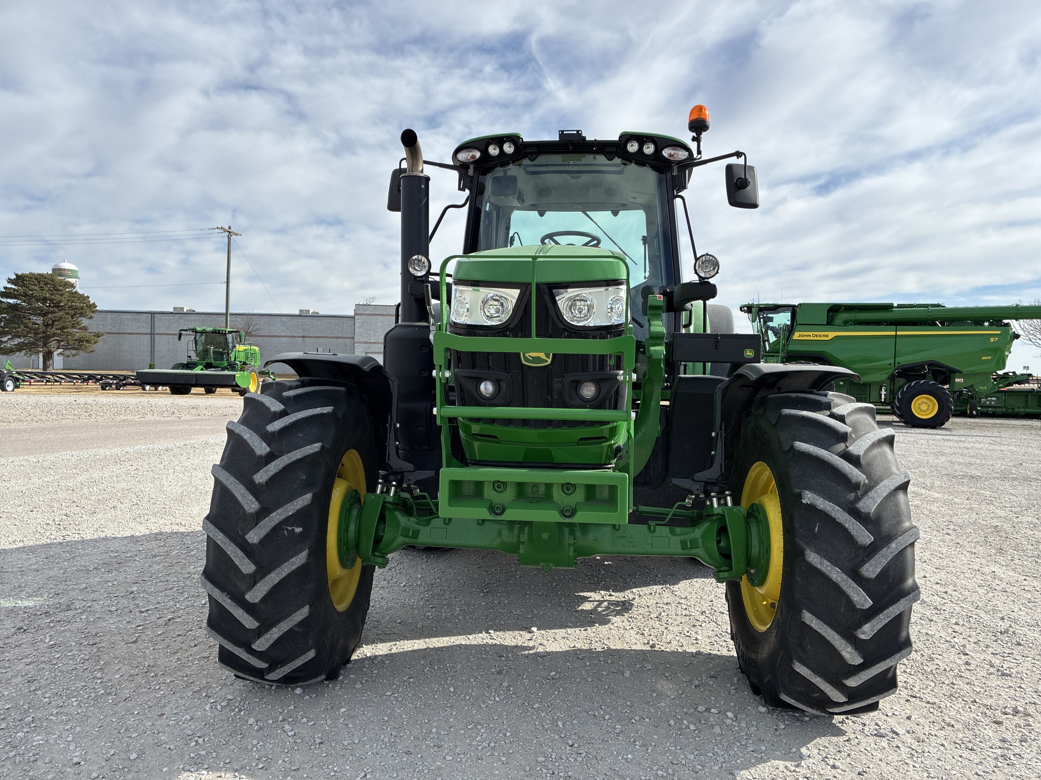  2024 John Deere 6155M at LandMark in Kearney, NE