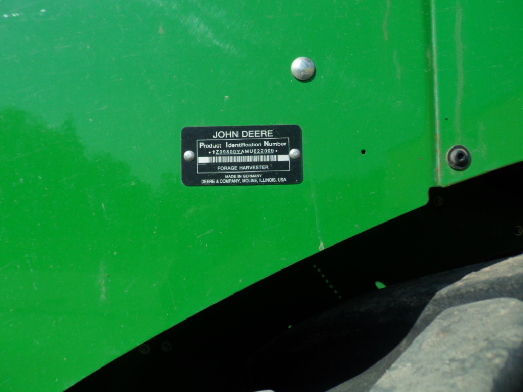 On Lot 2021 John Deere 9800 at Tri County Equipment Bad Axe, MI