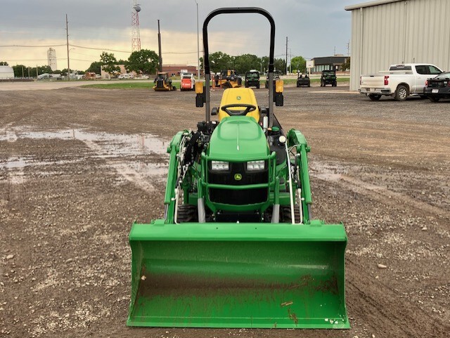   John Deere 1025R at LandMark in Gothenburg, NE