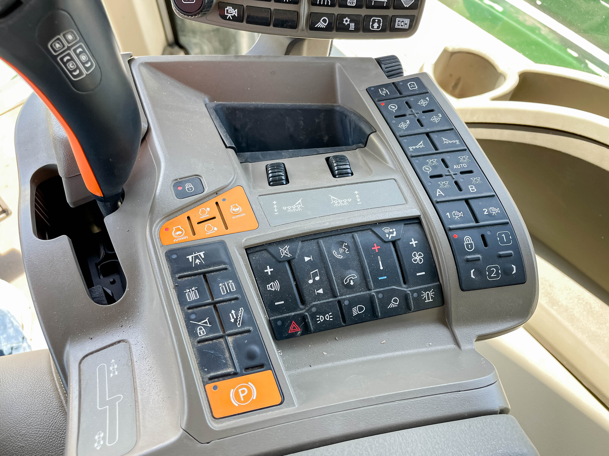  2023 John Deere 412R at LandMark in Smith Center, KS